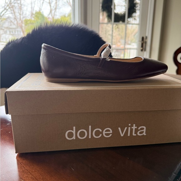 New Dolce Vita Reyes Cranberry Red Ballet Buckle Flats - Size 7 Work Costume - Picture 2 of 9